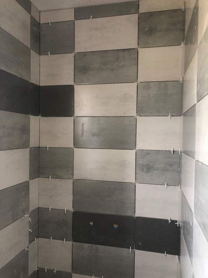 Carrelage mural design à Rochefort