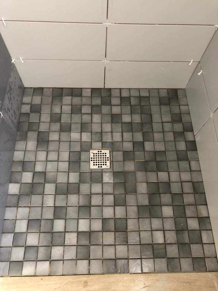 Pose de revêtement de sol à Rochefort