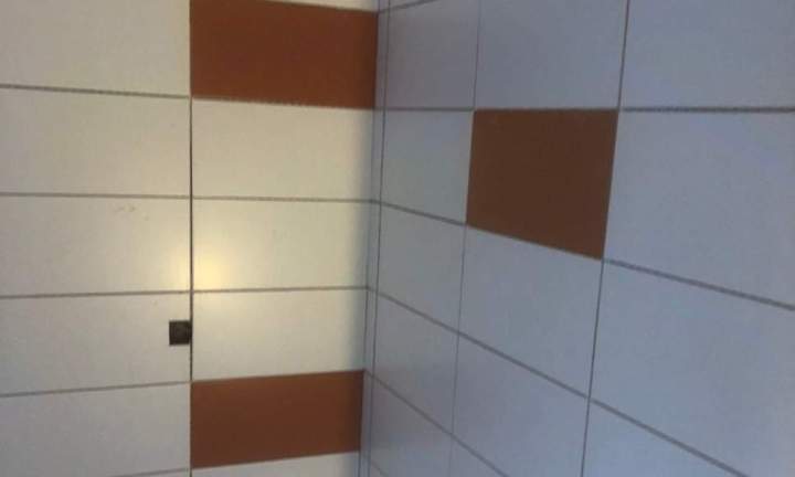 Carrelage mural intérieur à Rochefort